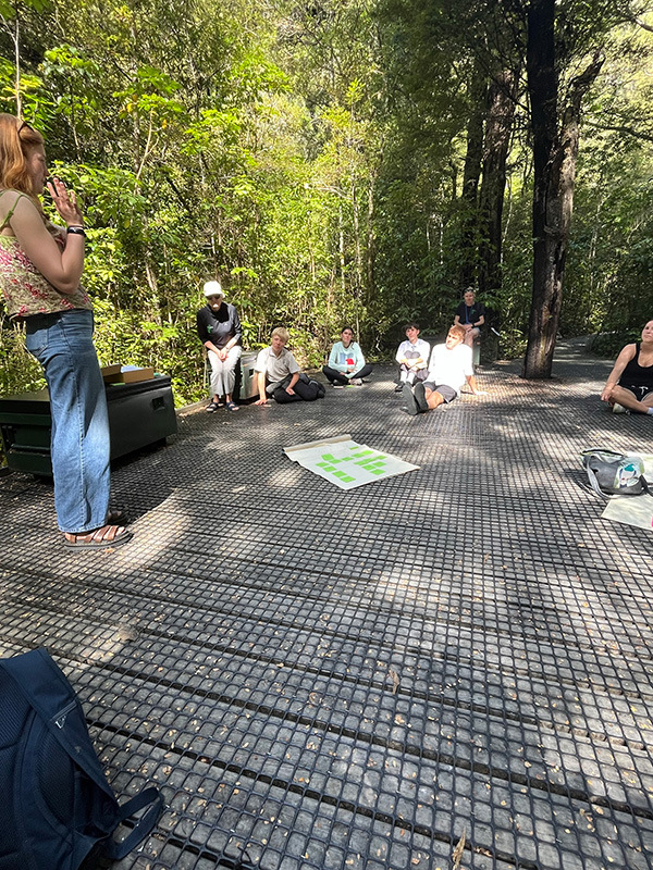 Environmental hui discussion photo photo